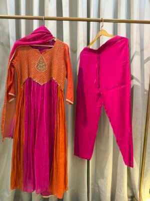Pure mal chanderi statement suit